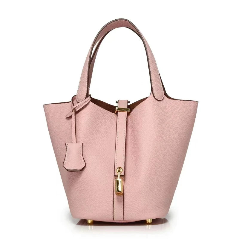 New Leather Luxury Handbag, High-end in pink bucket shape with zipper closure for women.