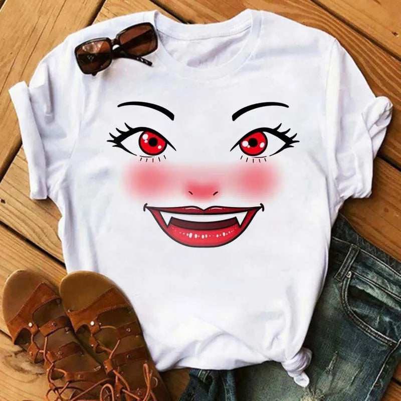 Kawaii Fashion Graphic Women Tops Eyelashes